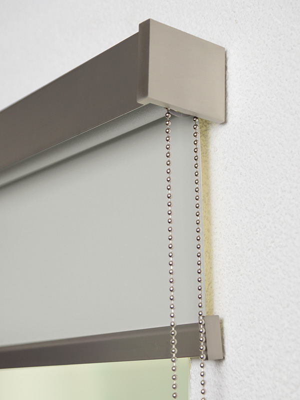 Detailansicht Rollo Ukiah 35-03ro